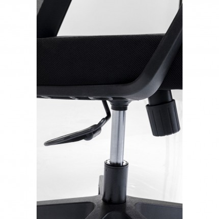 Chaise de bureau pivotante Max noire Kare Design