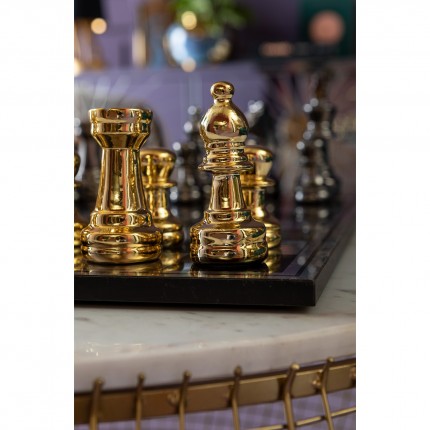 Chess game black vs gold Kare Design