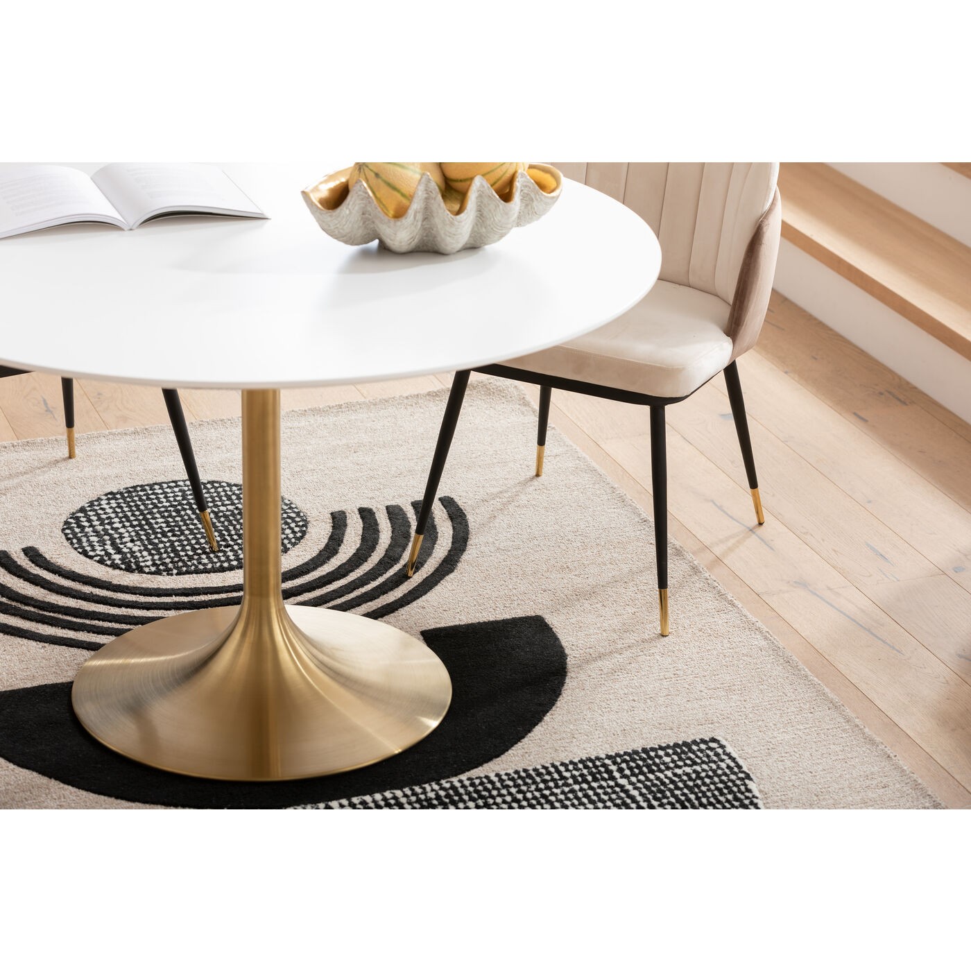 Table Invitation blanche & dorée Kare Design Diamètre - 120cm