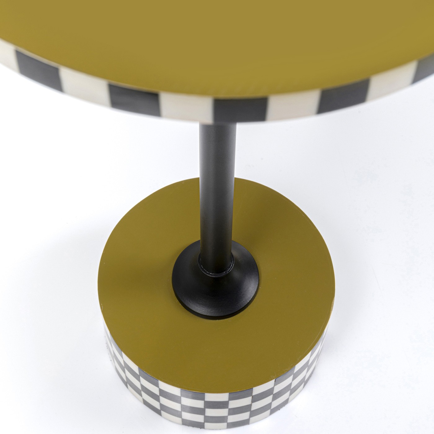 Table d'appoint Domero Checkers 25cm verte Kare Design