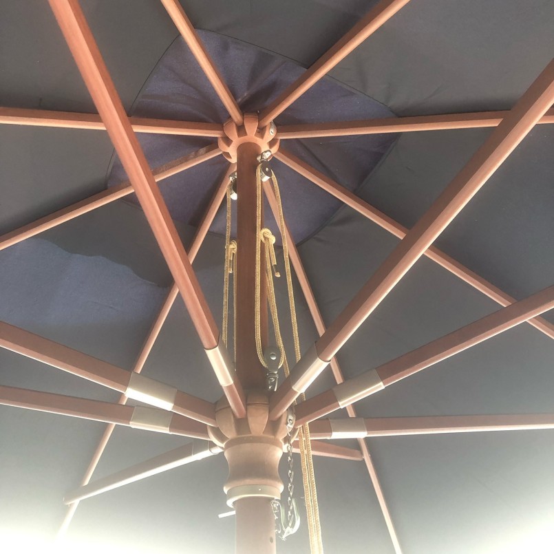 Parasol en bois 300x300cm noir Gescova