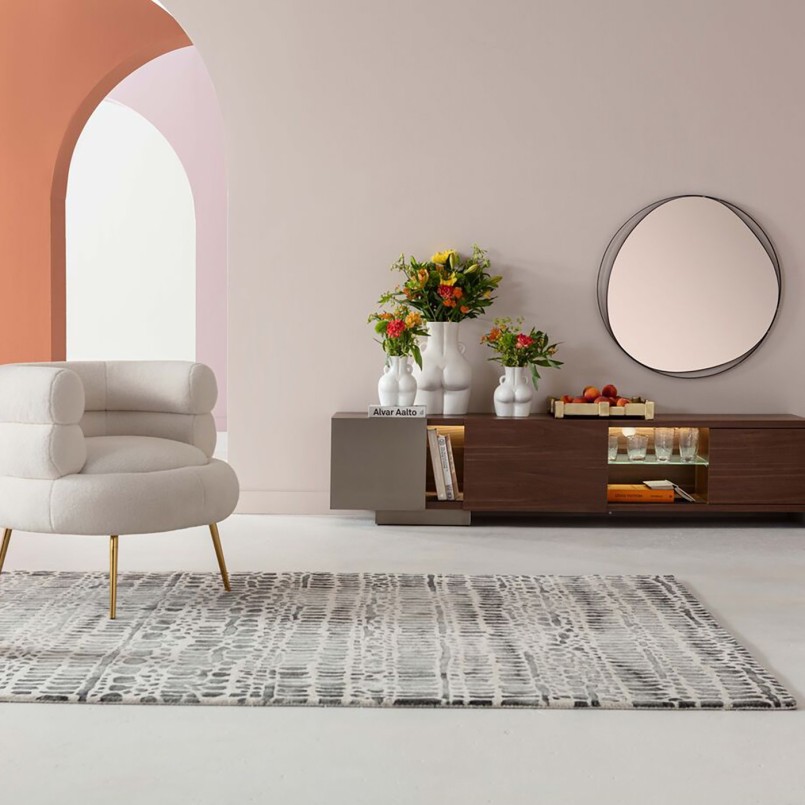Fauteuil rétro en tissu crème bouclé et acier doré - Livelli - Kare Design