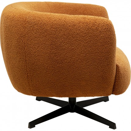 Fauteuil pivotant Fuzzy marron Kare Design