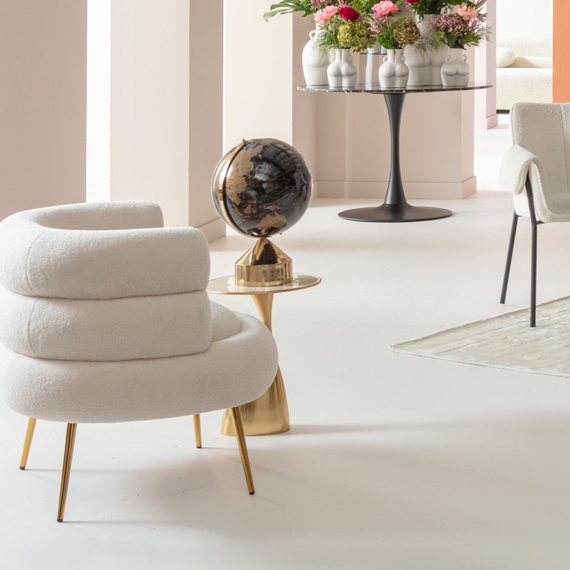 Fauteuil rétro en tissu crème bouclé et acier doré - Livelli - Kare Design