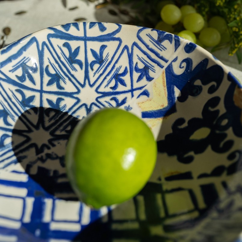 Assiettes creuses bleues et blanches - Fresco - Kare Design