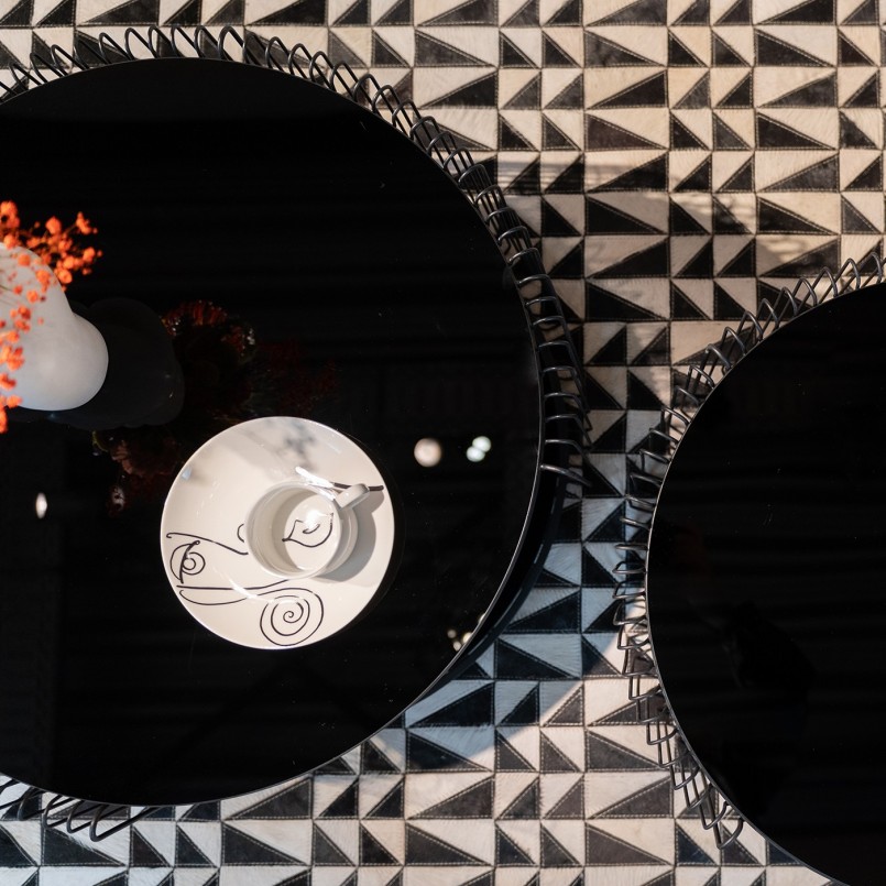 Black and white face mugs - Viso - Kare Design