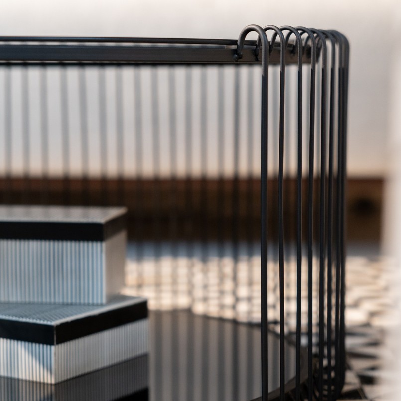 Black coffee tables in glass and steel - Wire Double - Kare Design