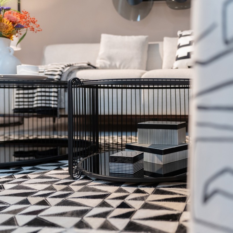 Tables basses noires en verre et acier - Wire Double - Kare Design