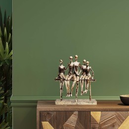 Déco famille assise sur un banc en polyrésine bronze - Kare Design