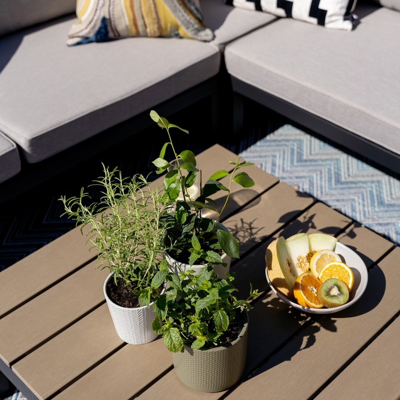 Black and grey garden furniture - Holiday - Kare Design