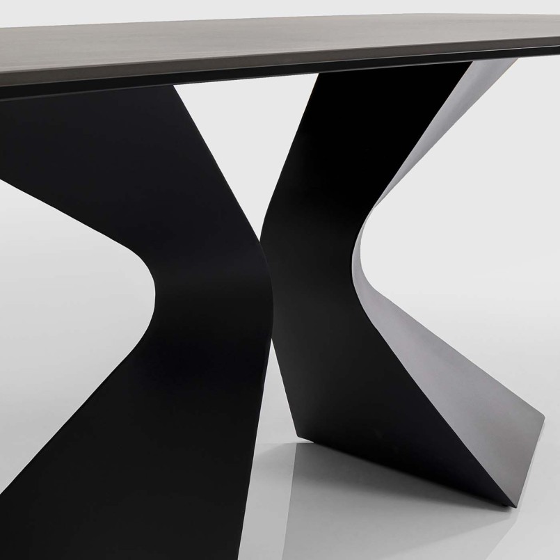 Table de jardin en grès noir - Gloria - Kare Design