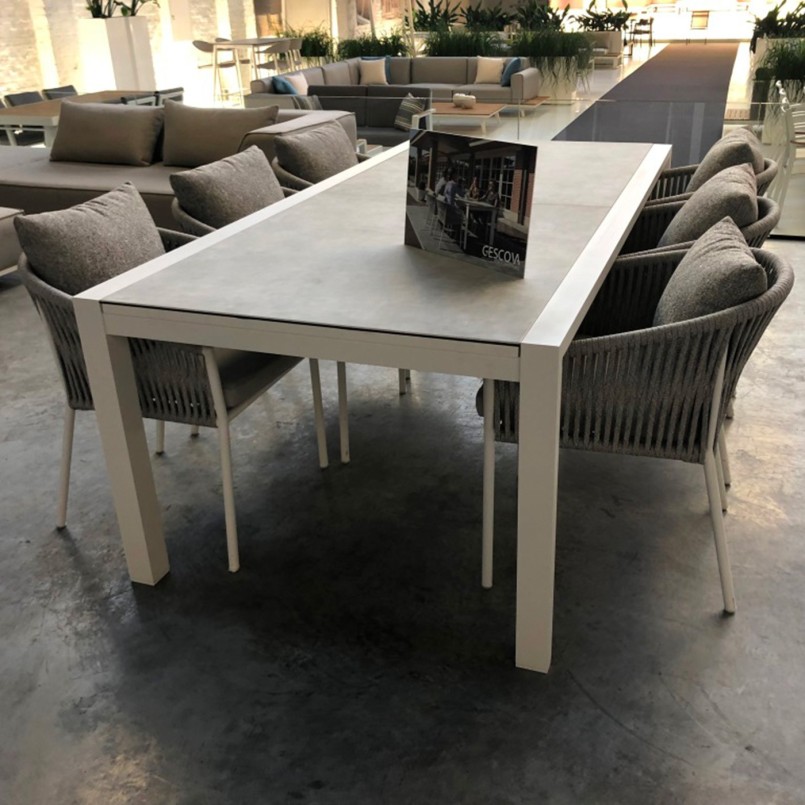 Table de jardin à rallonge 280x100cm blanche Gescova