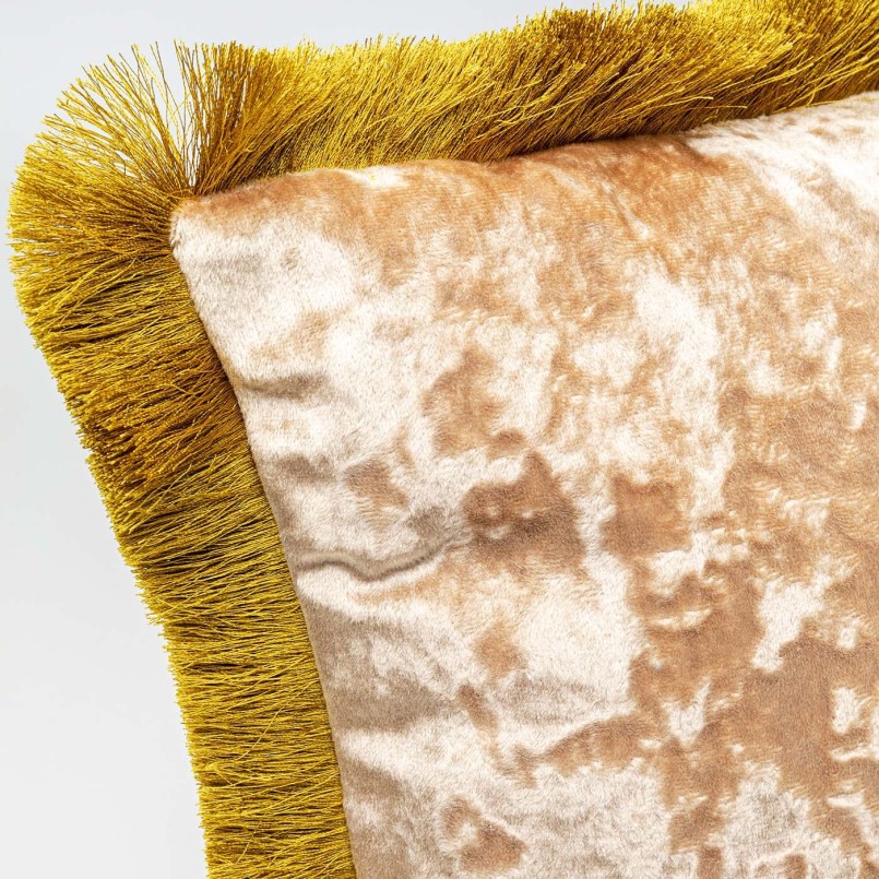 Coussin rétro à franges en velours beige - Cannes - Kare Design