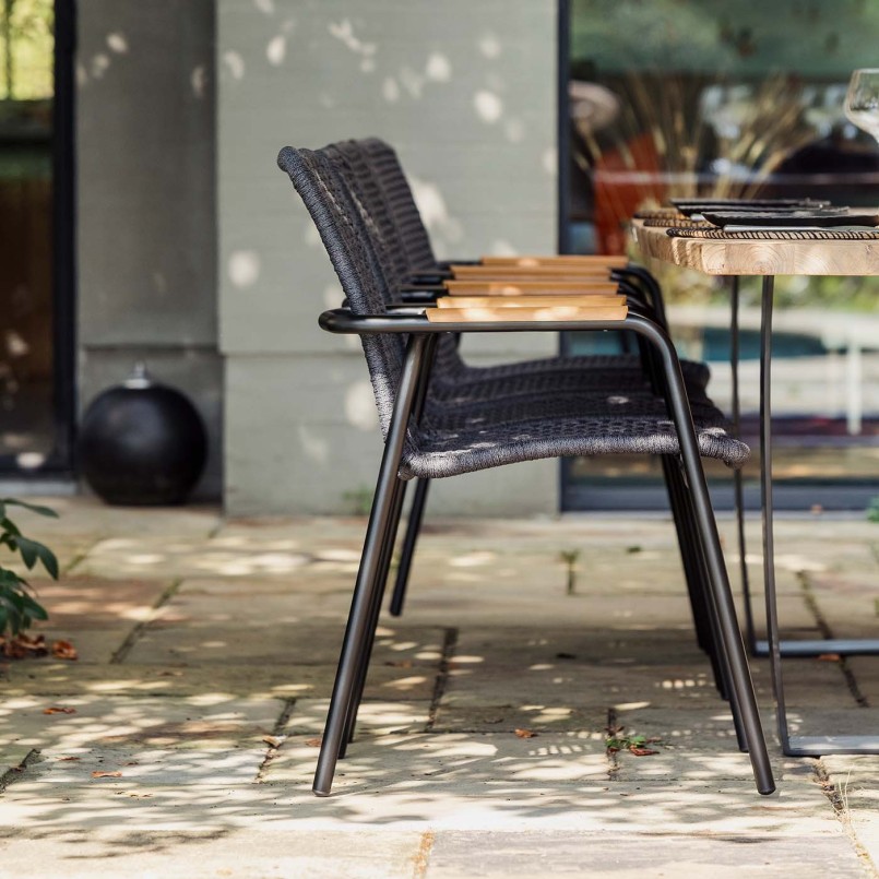 Chaise de jardin noire avec accoudoirs - Diego - Gescova