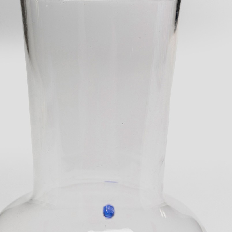 Carafe en verre et billes multicolores 3D - Party Dots - Kare Design