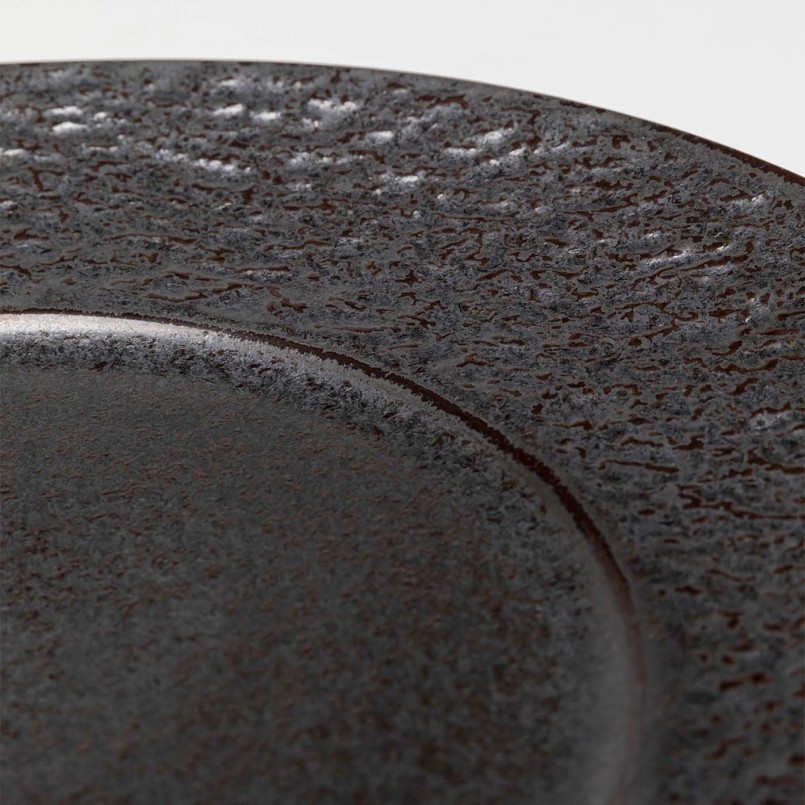 Assiettes noires en grès - Cosmsos - Kare Design