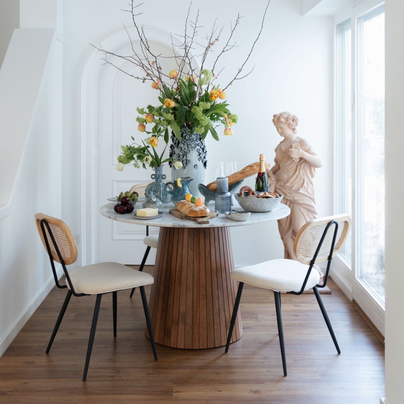 Table ronde en manguier massif et marbre - Grace - Kare Design