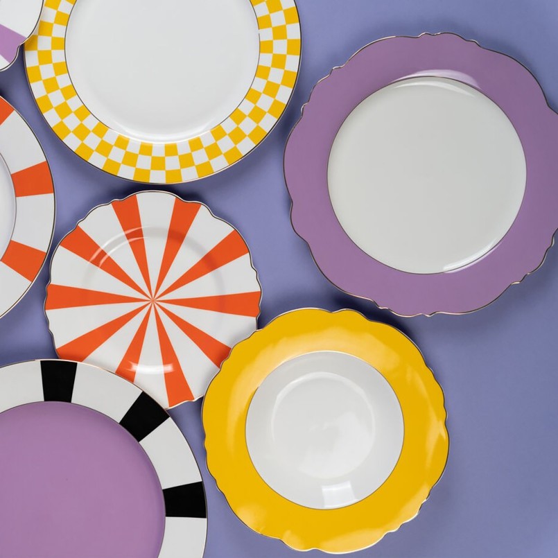 Assiettes rétro violettes et blanches - Harlequin - Kare Design