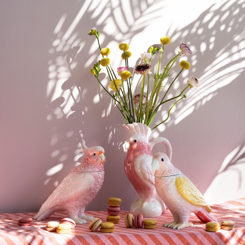 White and pink ceramic cockatoo decanter - Kare Design