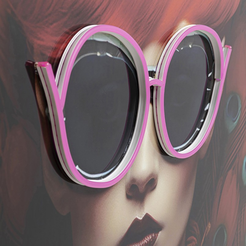 Framed Picture LED Fancy red hair 80x120cm Kare Design