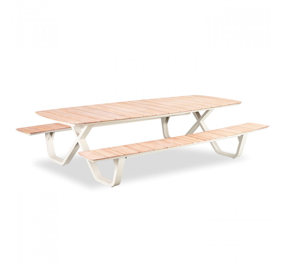 Picnic Table Mary Gescova Picnic Table Mary Gescova
