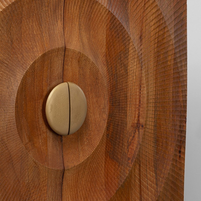Carved wood cabinet - Madeira - Kare Design