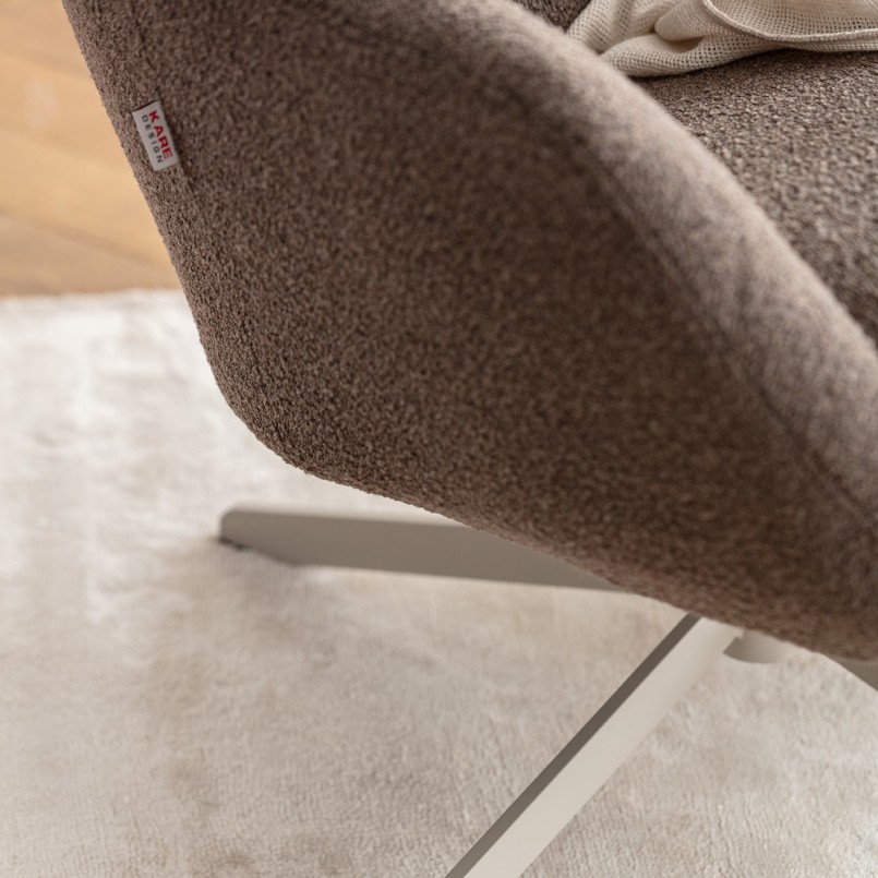 Fauteuil marron pivotant avec accoudoirs - Mimi - Kare Design