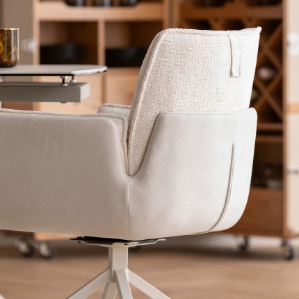 Chaise avec accoudoirs pivotante Hilla crème Kare Design