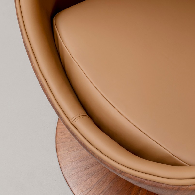 Fauteuil pivotant marron en forme d'oeuf - Eye Ball - Kare Design
