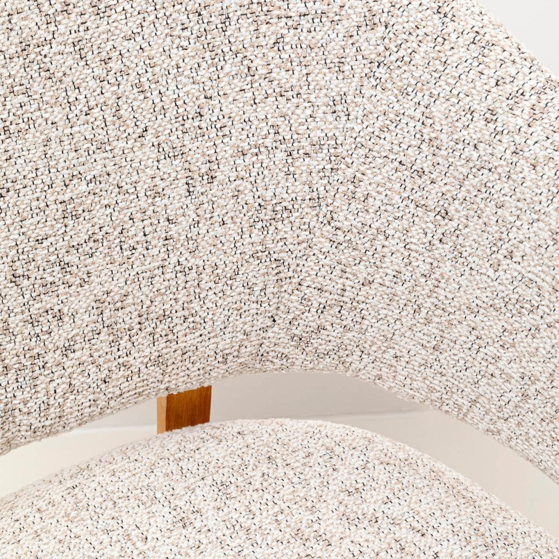 Chaise avec accoudoirs en tissu tressé et chêne - August - Kare Design