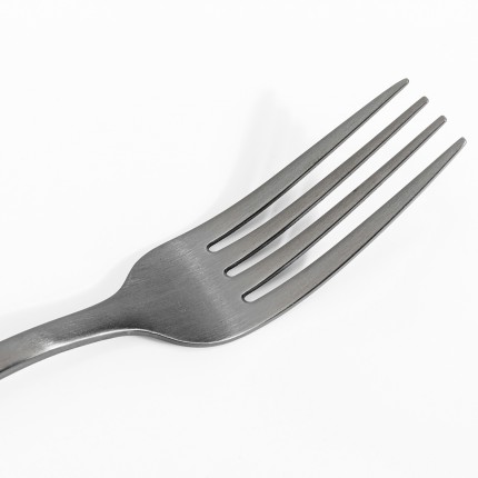 Couverts Cucina 16 pièces noirs Kare Design