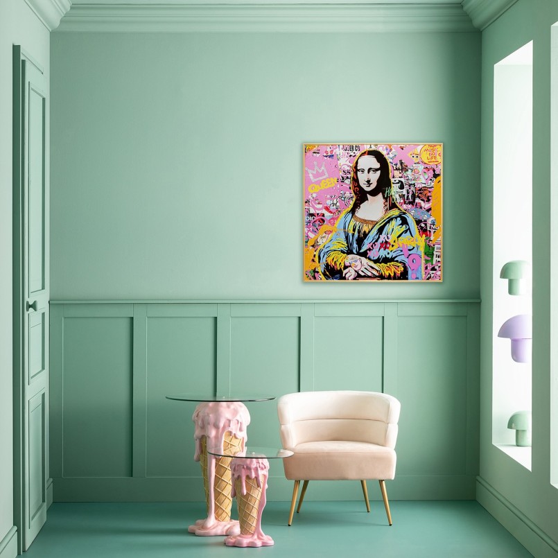 Pink rhinestone and graffiti painting - La Viva - Kare Design