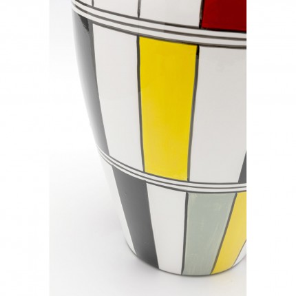 Vase Primary Kare Design