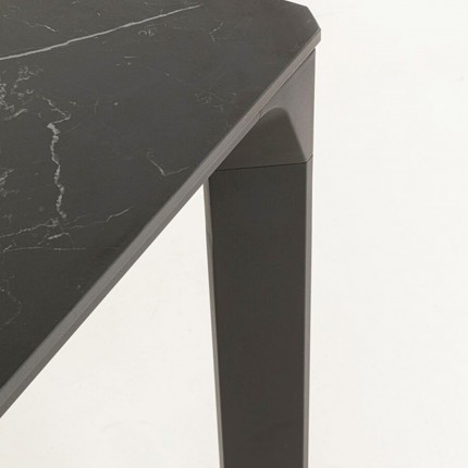Table de jardin Bari 180x90cm noire Kare Design
