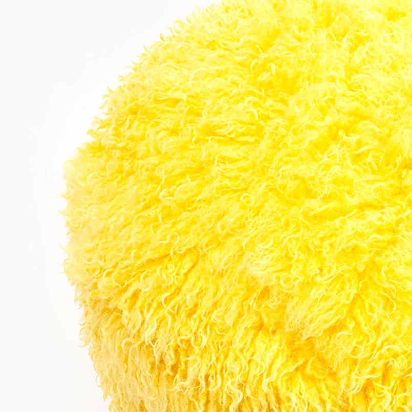 Tabouret jaune à poils longs - Plushy - Kare Design