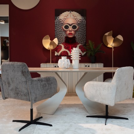 Chaise avec accoudoirs pivotante Tabea beige Kare Design