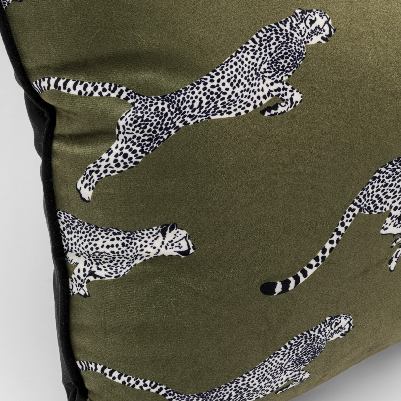 Coussin vert guépards noirs et blancs- Kare Design