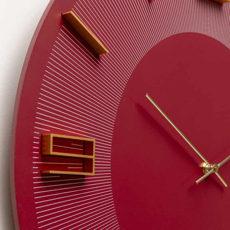 Horloge murale rétro rouge et dorée - Leonardo - Kare Design