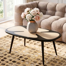 Table basse en frêne avec une fleur au centre - Petal - Kare Design