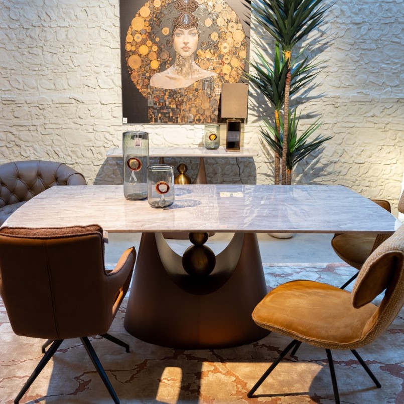 Designer Marble Dining Table - Geraldo - Kare Design