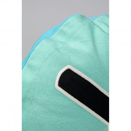 Coussin Icon croix turquoise et noir Kare Design