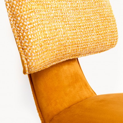 Chaise pivotante Helli ocre Kare Design