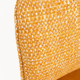 Chaise avec accoudoirs pivotante en velours ocre - Helli - Kare Design