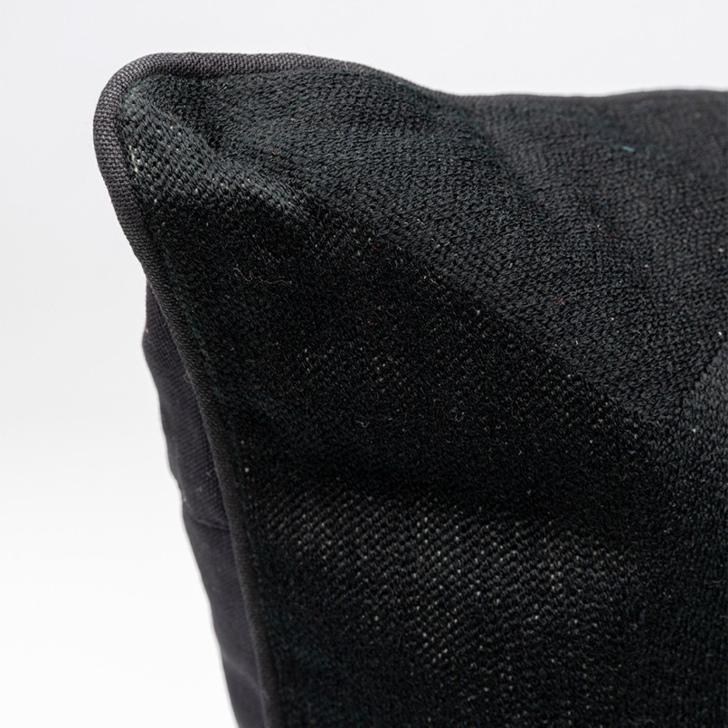 Coussin noir fleur jaune - Icon - Kare Design