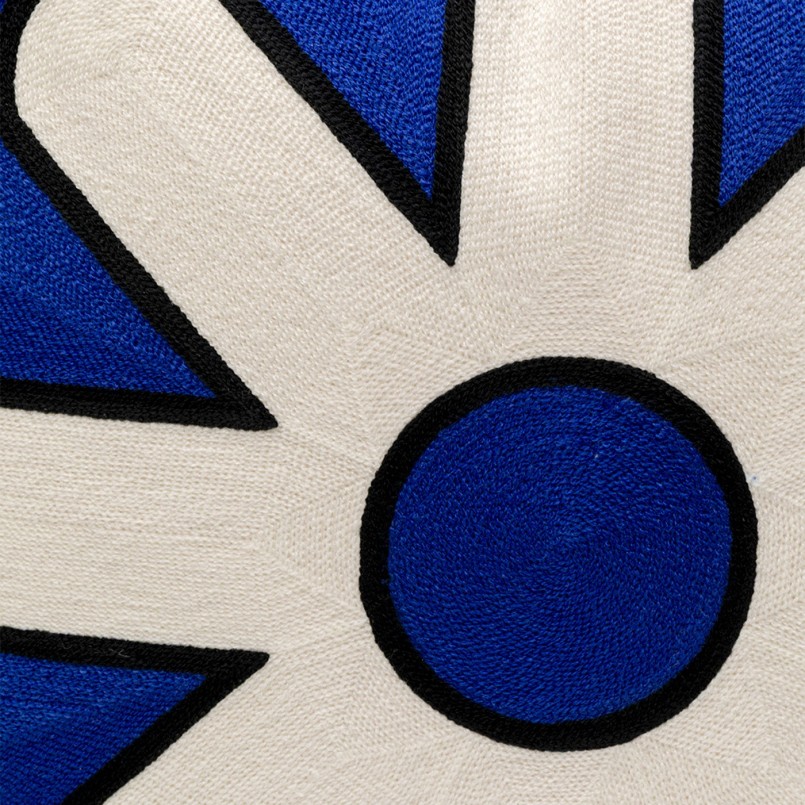 Cushion Icon star blue and white Kare Design