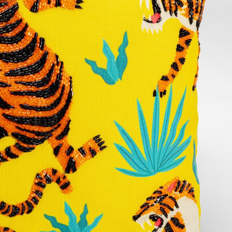 Cushion yellow tigers Kare Design