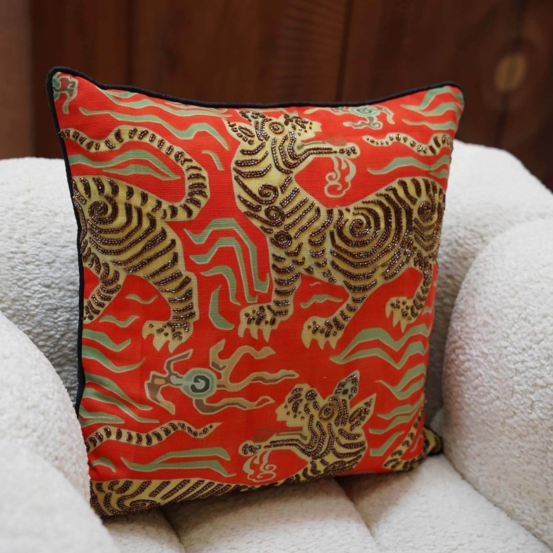 Coussin tigres orange perles - Kare Design
