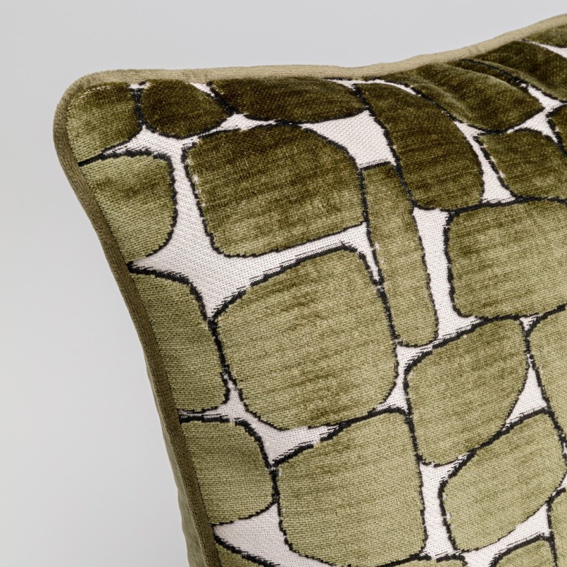 Coussin vert et blanc toucher velours - Pebbles - Kare Design
