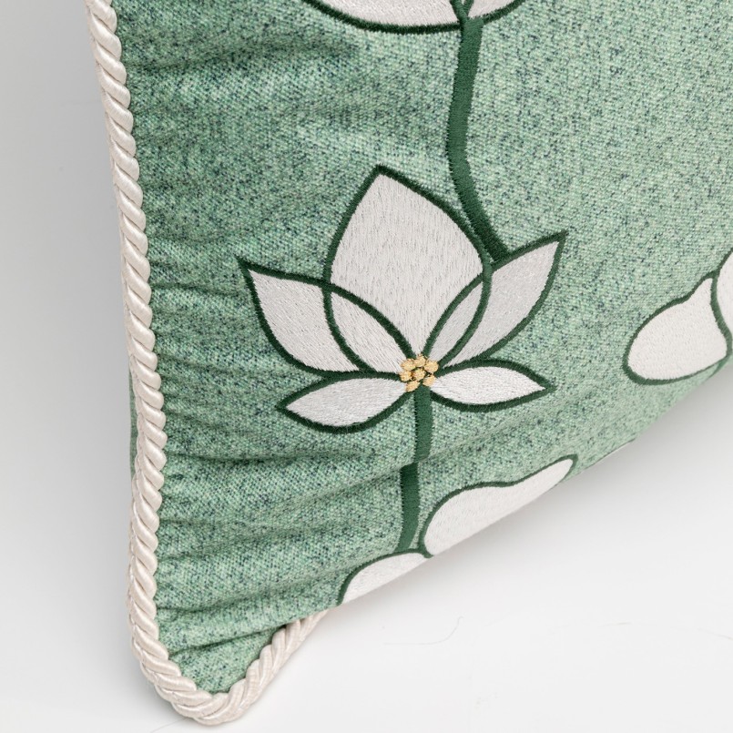 Cushion Zari green Kare Design