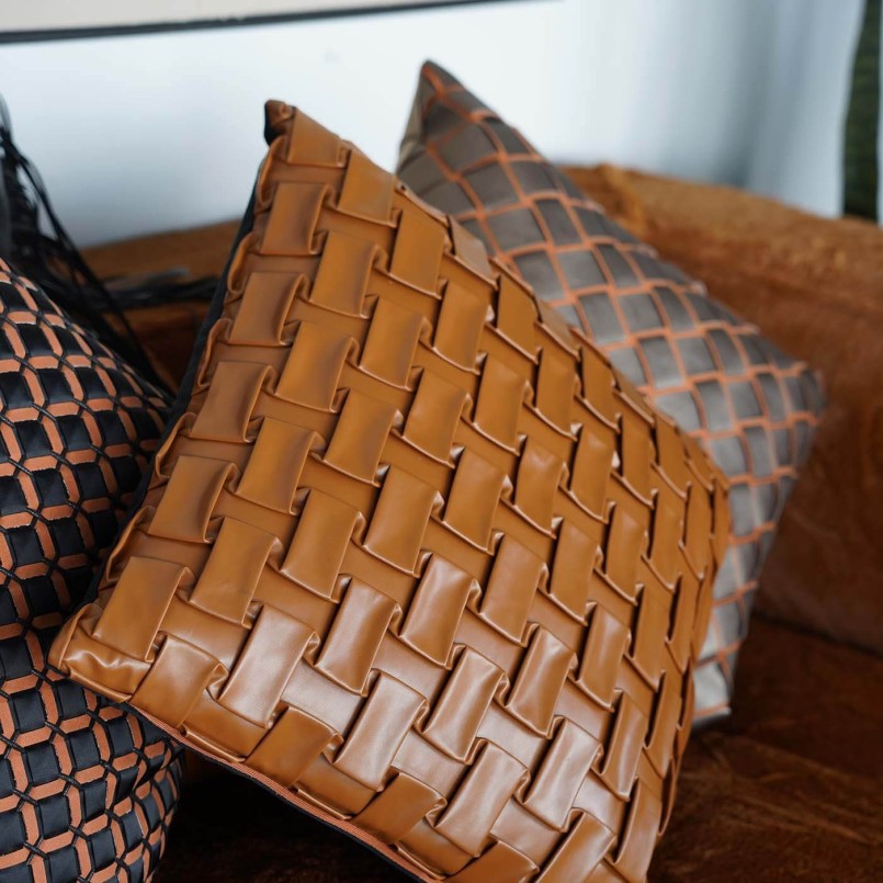 Coussin simili marron - Posy - Kare Design
